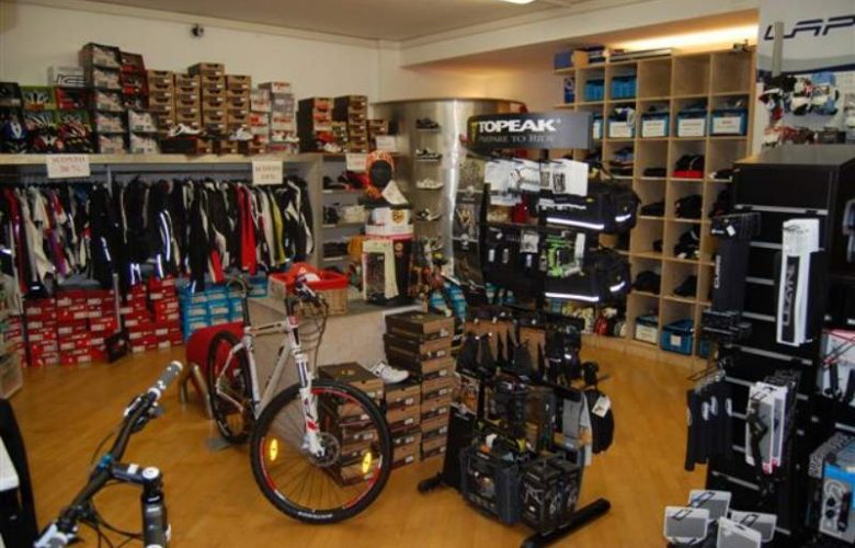 negozio biciclette